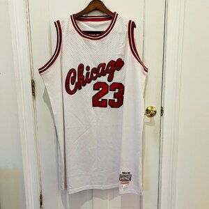 VTG Mitchell & Ness Chicago Bulls Jordan Jersey 1983-84 Hardwood Classics 4XL